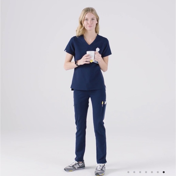 Figs Yola and Catarina Set - Picture 1 of 1